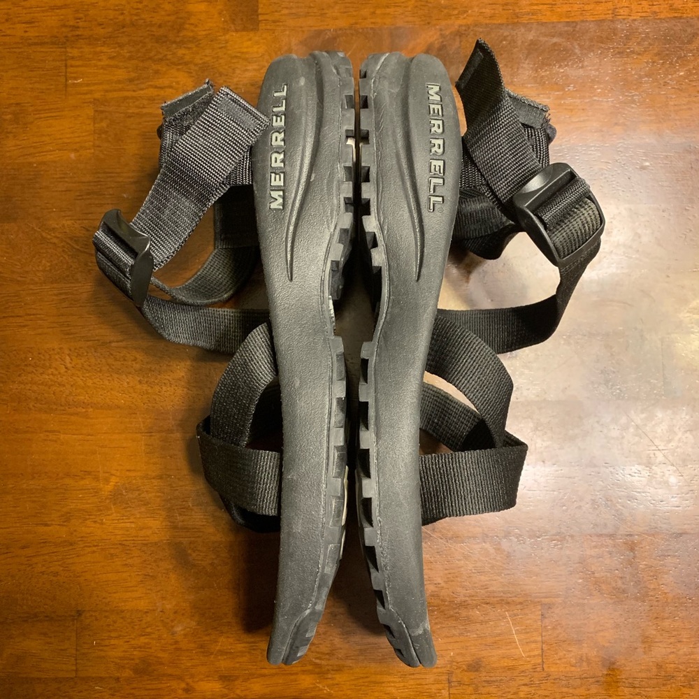 Men’s Merrell Python sandals - Picture 7 of 8